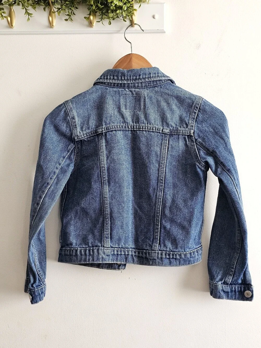 Levi's Kids Denim Trucker Jacket Blue 100% Cotton Button Front Size 10–12 Years